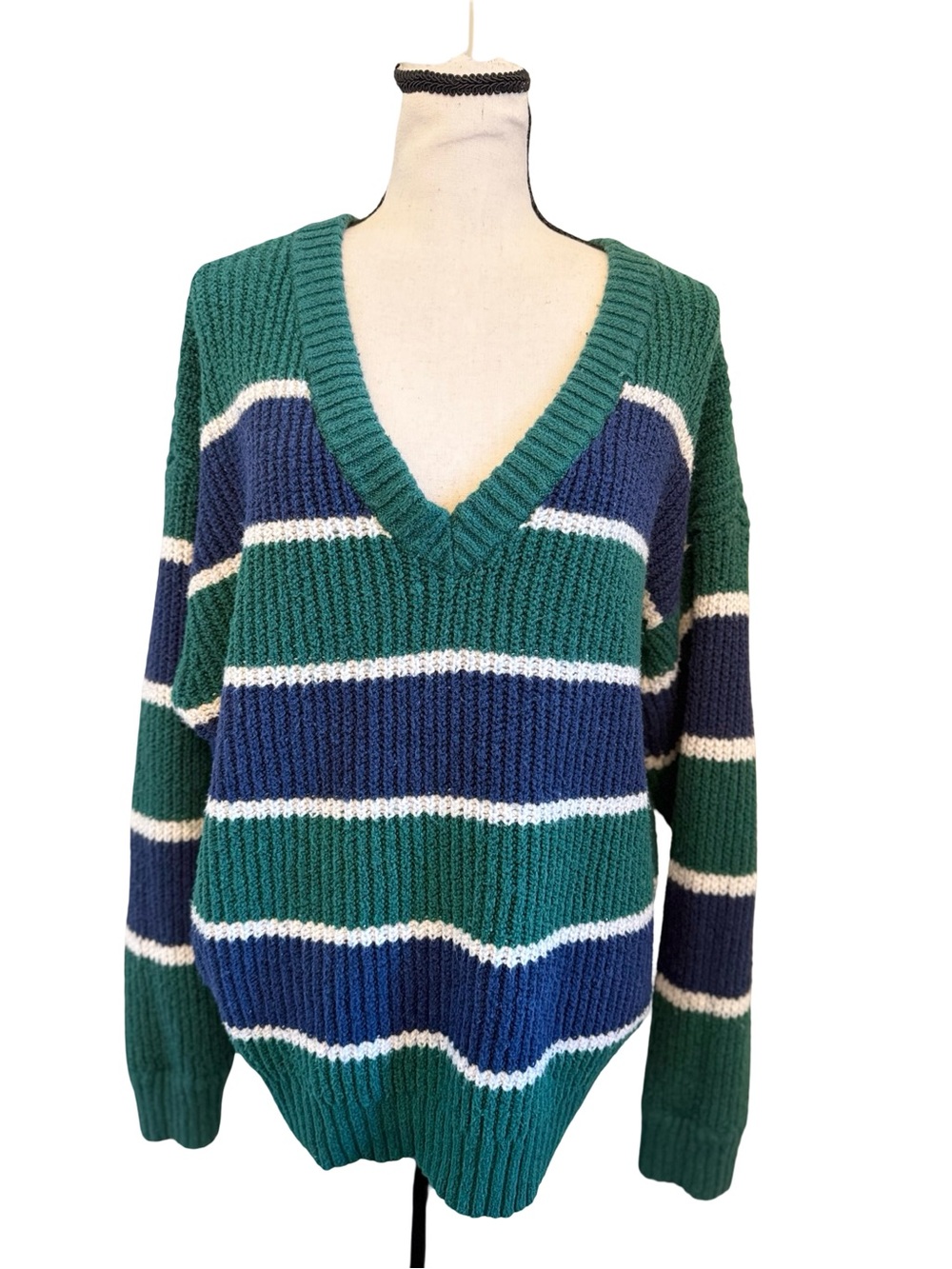 American Eagle Oversized Chunky Knit Striped V-Neck Sweater XL Green Blue